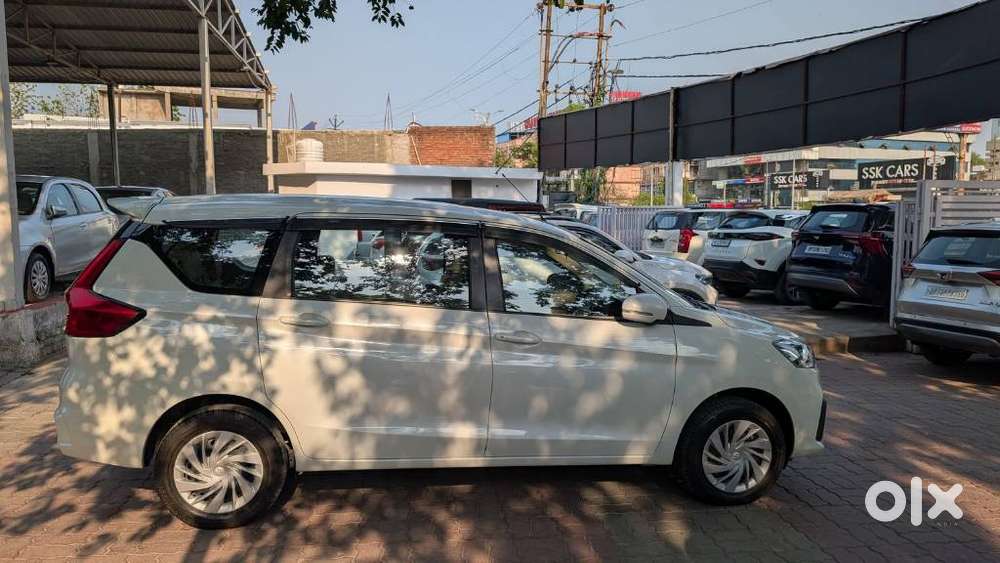 Maruti Suzuki Ertiga Vxi Abs Bs Iv, 2024, Petrol