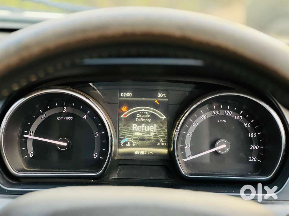 Tata Hexa 2.2 Xt 4x2 7 Str, 2017, Diesel