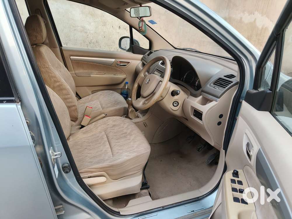 Maruti Suzuki Ertiga 1.5 Vxi, 2014, Petrol