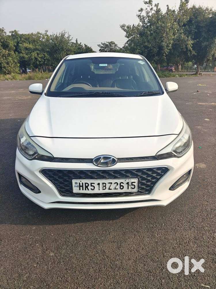 Hyundai I20 1.2 Magna Executive, 2020, Cng & Hybrids