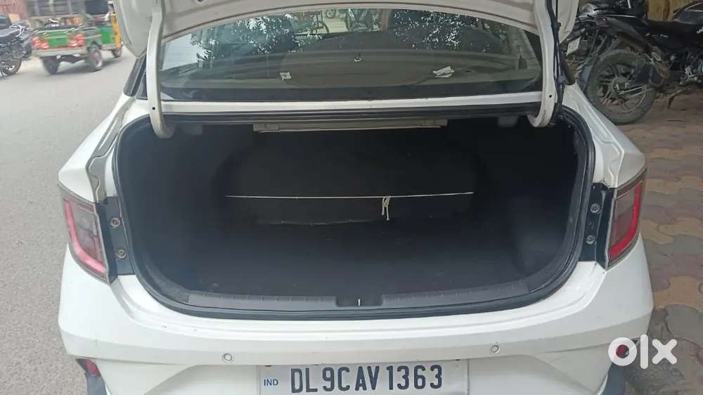 Hyundai Aura 2020 November Petrol Well Maintained