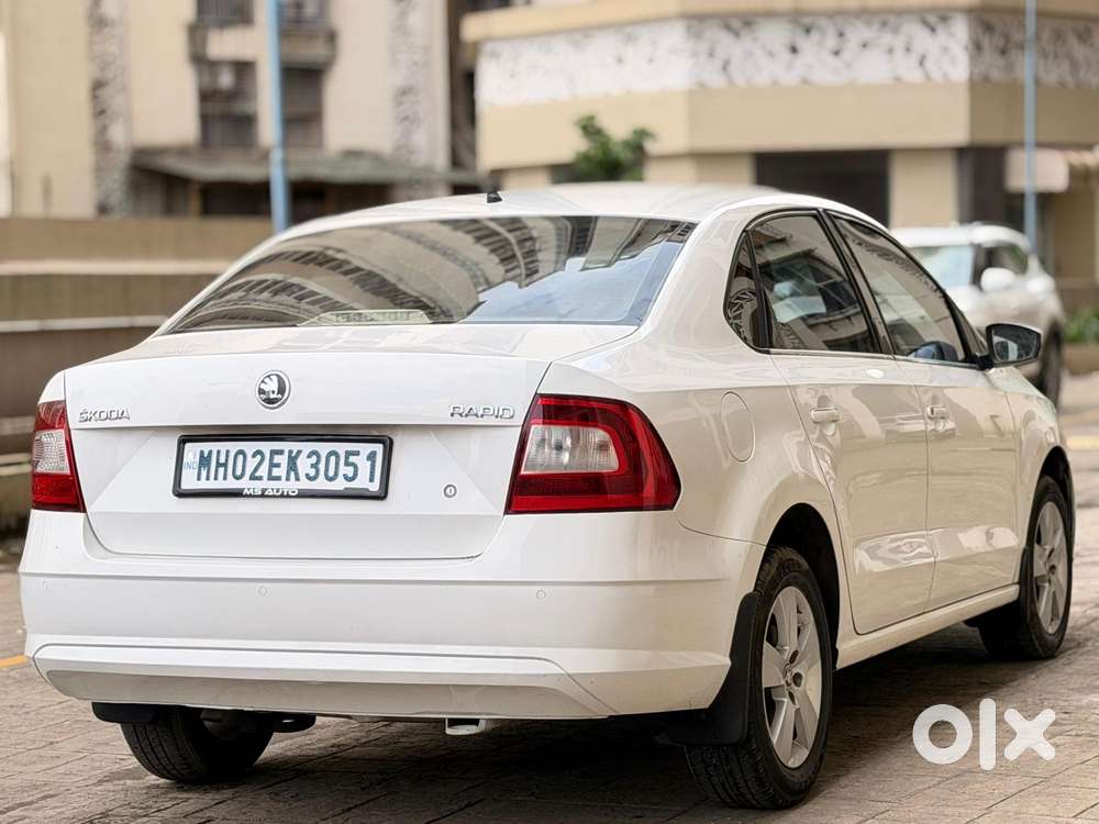 Skoda Rapid [ ] 1.6 Style Plus Mpi At, 2016, Petrol