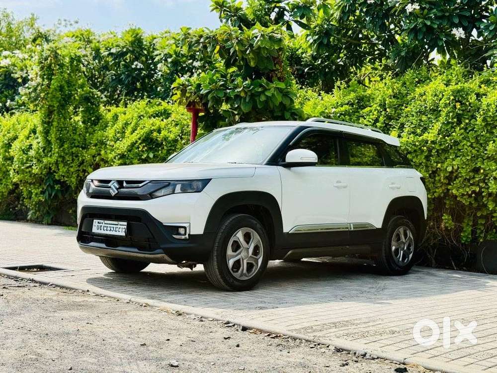 Maruti Suzuki Brezza 1.5 Vxi Smart Hybrid, 2023, Petrol