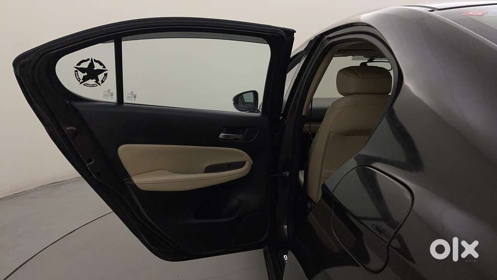 Honda City 1.5 Zx Cvt I-vtec, 2023, Petrol