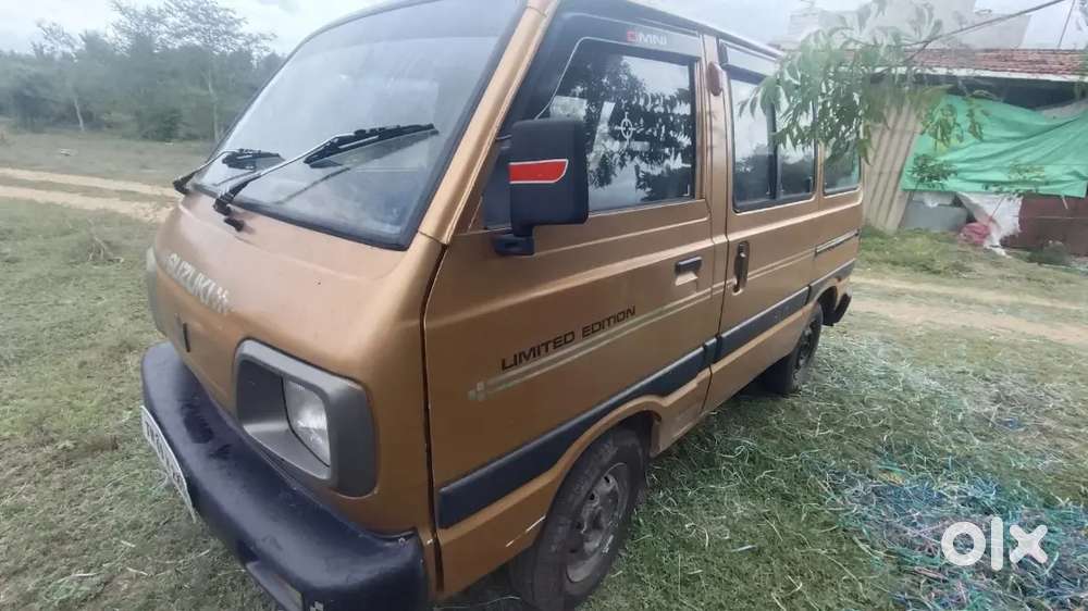 Maruti Suzuki Omni 2001