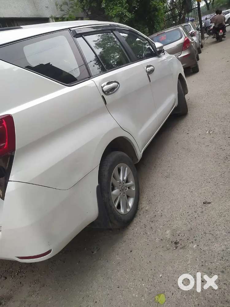Toyota Innova Crysta 2016 Car