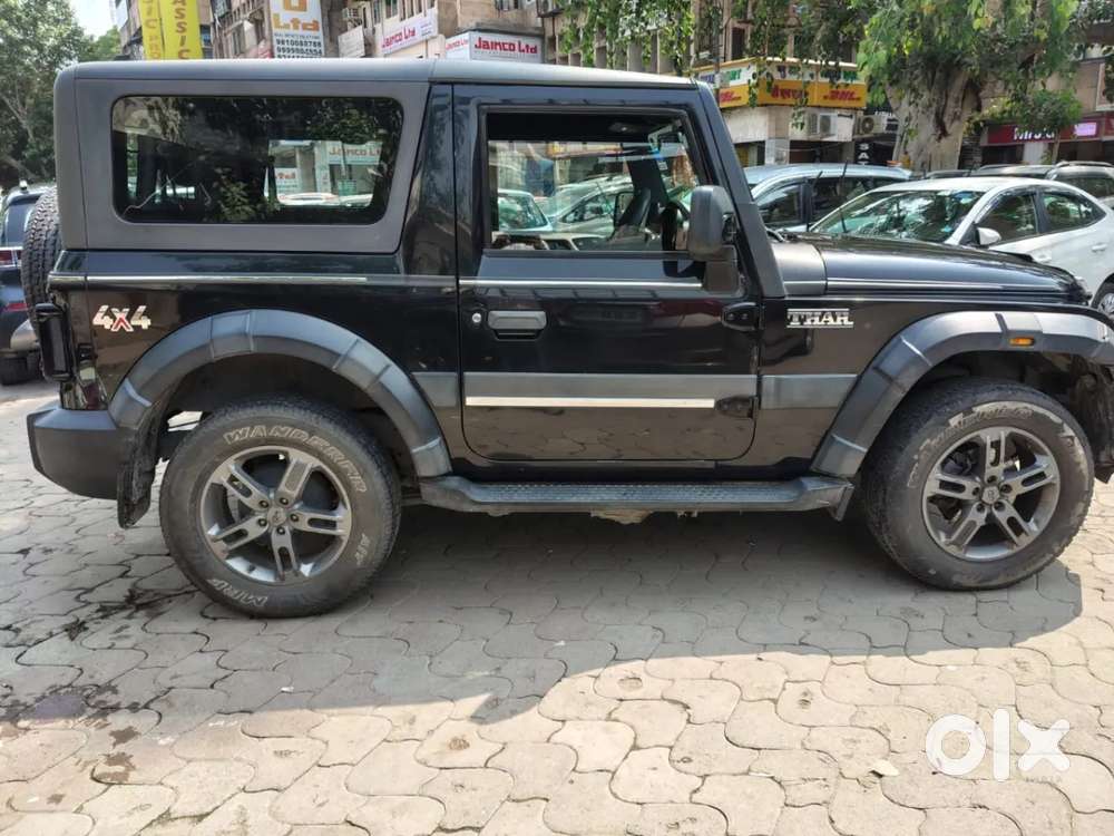 Mahindra Thar Lx 4-str Convertible At, 2021, Petrol