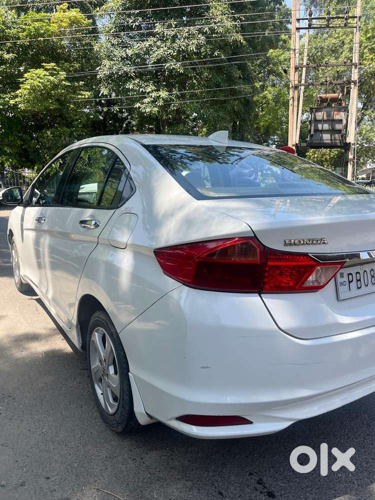 Honda City 2015-2017 I Vtec V, 2016, Petrol