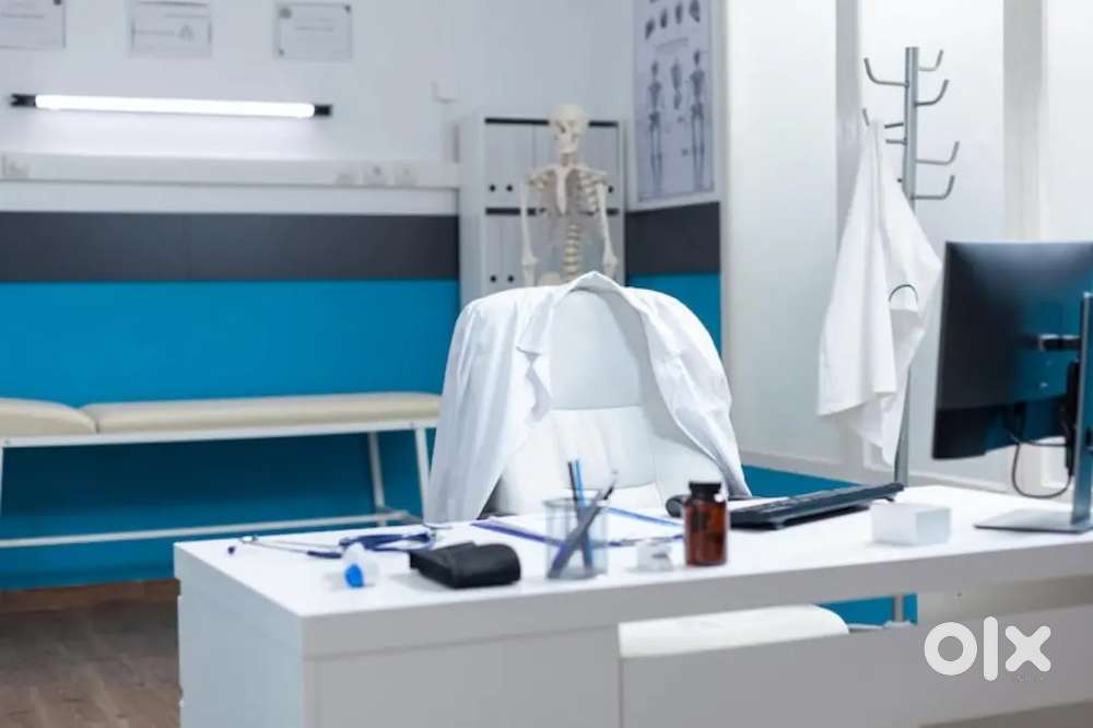 Female personal secretary required for doctors clinic