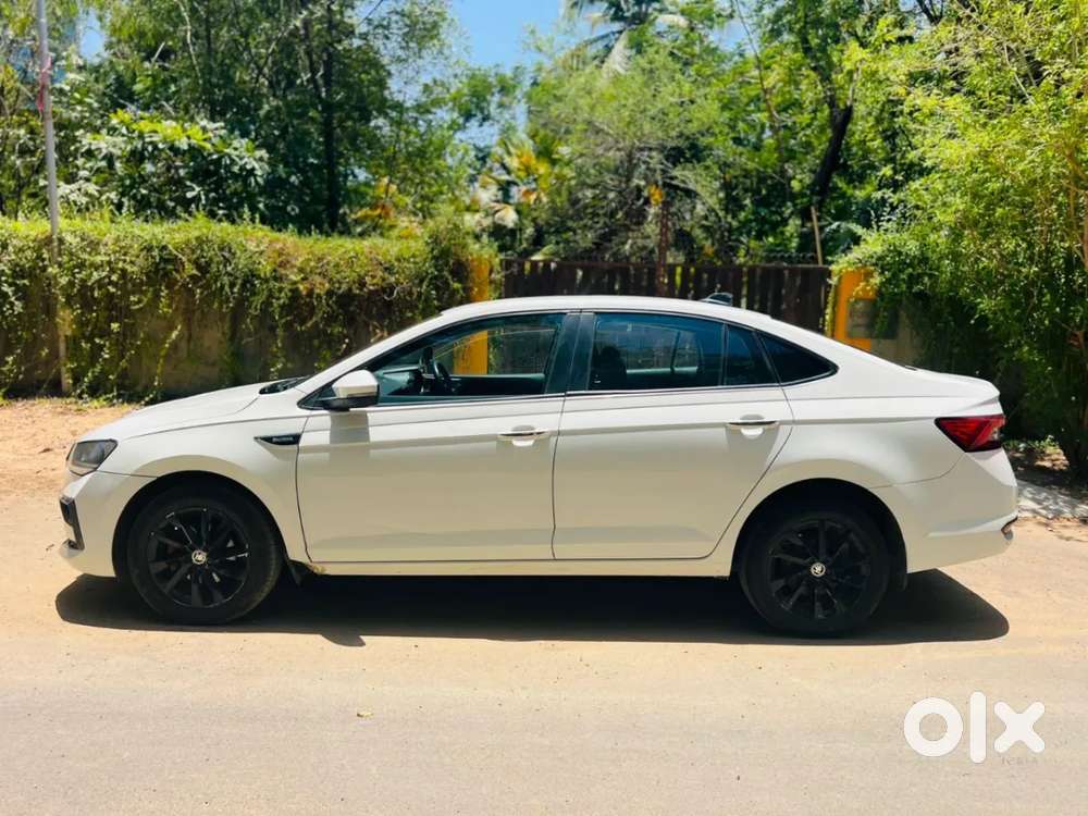 Skoda Slavia Ambition 1.0l Tsi Mt, 2022, Petrol
