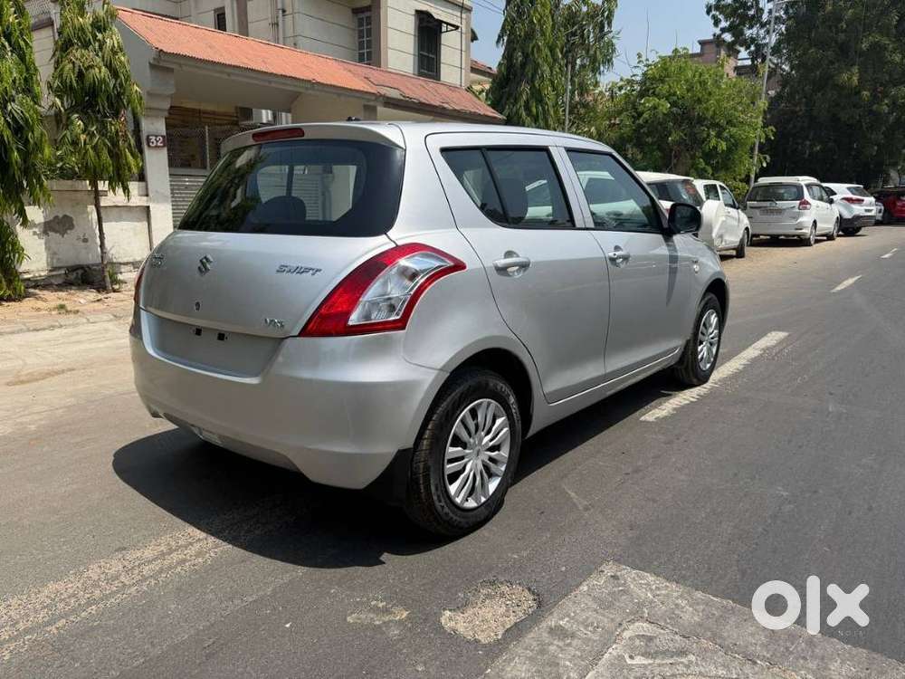 Maruti Suzuki Swift Lxi Optional-o, 2018, Cng & Hybrids