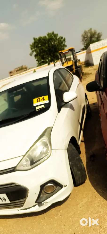 Hyundai Xcent 2017 Diesel Well Maintained