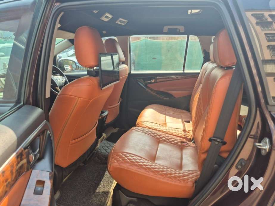 Toyota Innova Crysta 2.8 Gx At 7 Str, 2017, Diesel