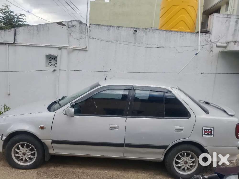 Maruti Suzuki Esteem Vxi 2002