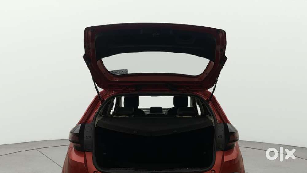 Tata Altroz 1.2 Xza Plus, 2022, Petrol