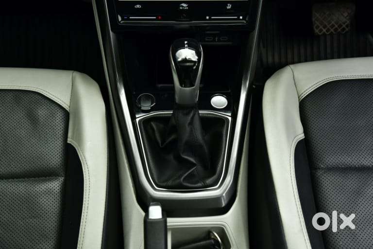 Volkswagen Taigun 1.0 Tsi Topline, 2022, Petrol