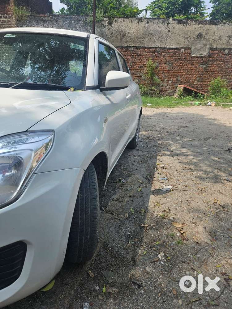 Maruti Suzuki Swift Lxi 2023/2024