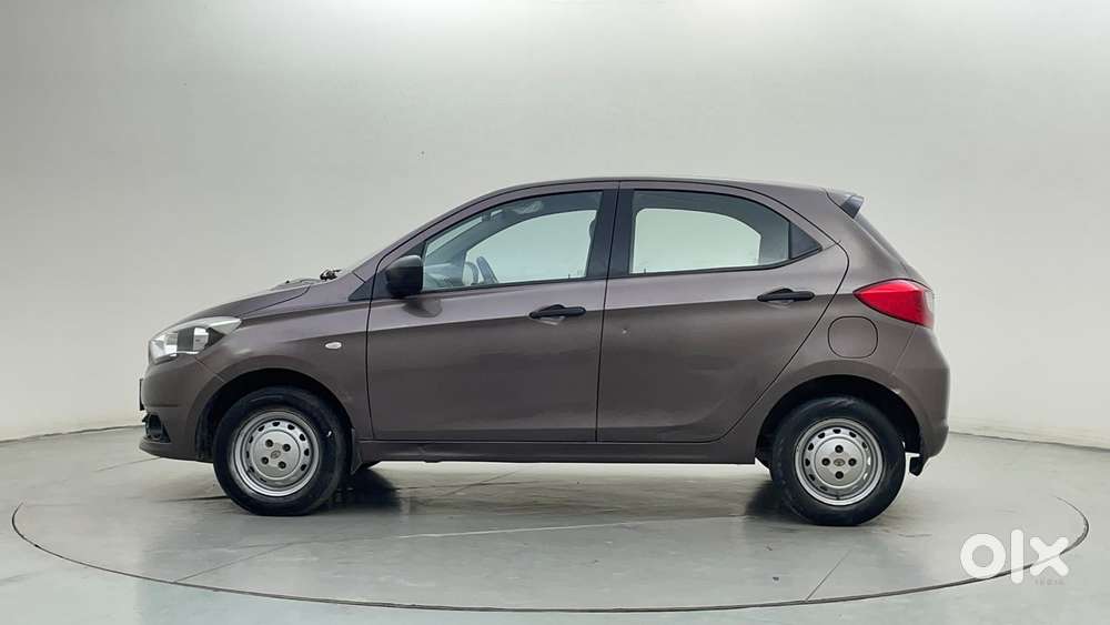 Tata Tiago 1.2 Revotron Xm, 2016, Petrol