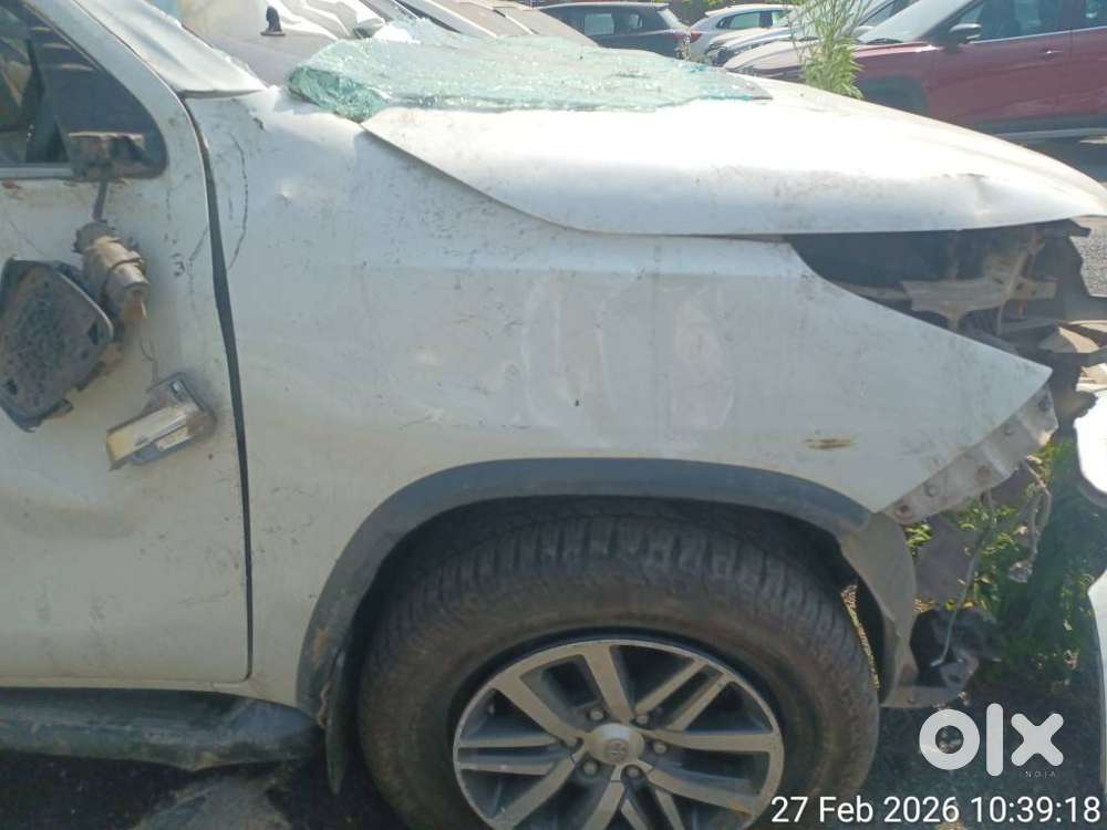 Toyota Fortuner 2017 Diesel 141507 Km Driven