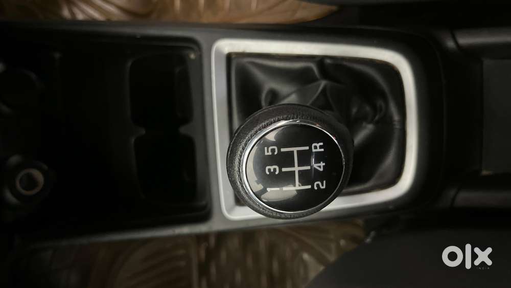 Maruti Suzuki Swift Lxi, 2018, Petrol