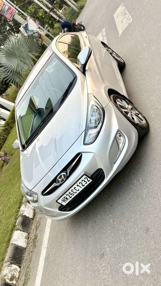 Hyundai Verna 1.6 Sx Vtvt, 2013, Petrol