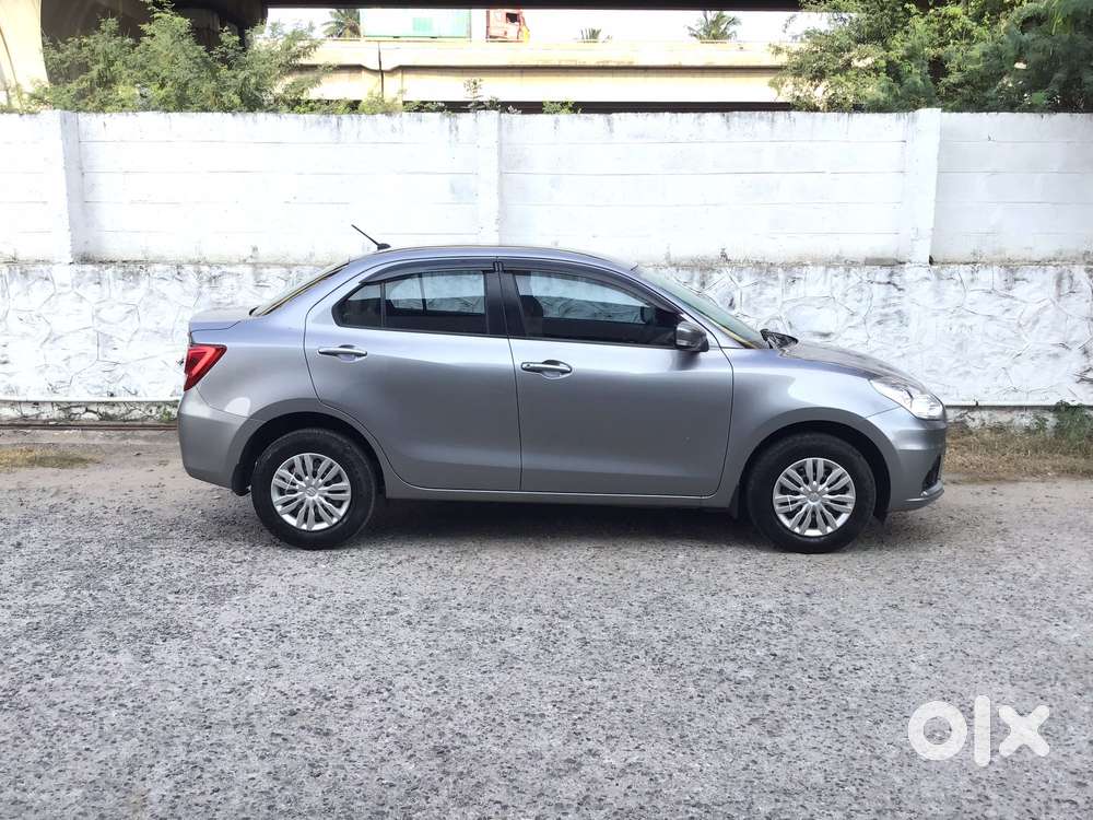 Maruti Suzuki Dzire Vxi Ags, 2021, Petrol