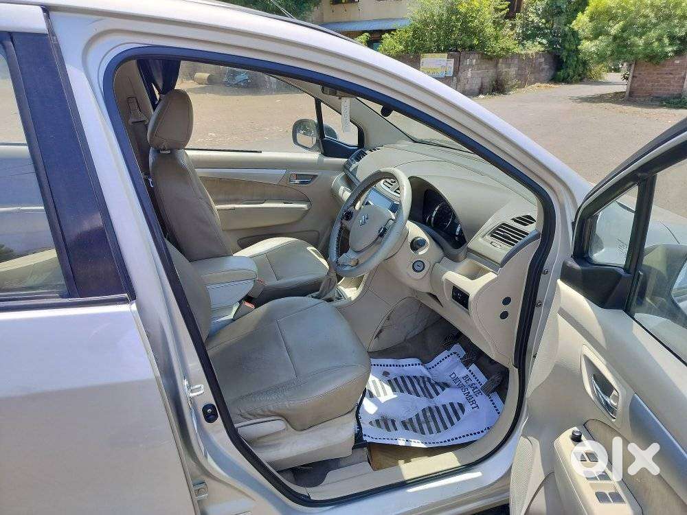Maruti Suzuki Ertiga 2012-2015 Vxi Cng, 2015, Cng & Hybrids
