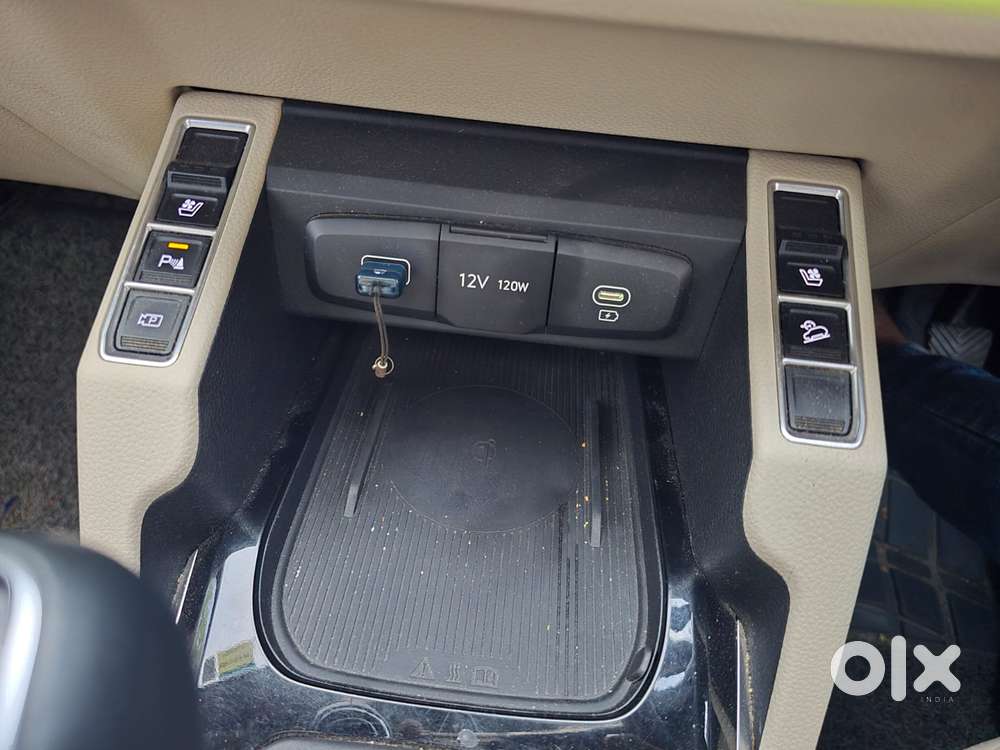 Kia Carens 1.5 Luxury Plus Diesel 7str Imt, 2023, Diesel