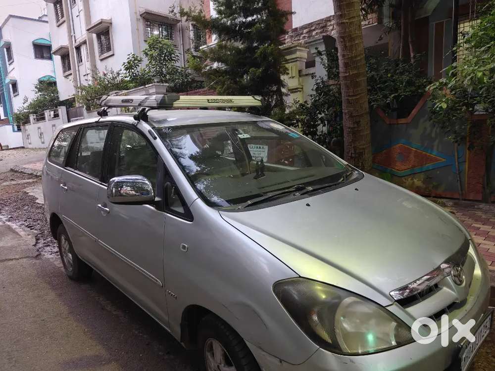 Toyota Innova 2007 Petrol + Cng 141590 Km Driven