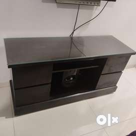 Tv Unit Buy Sell Used Furniture in Gurgaon OLX
