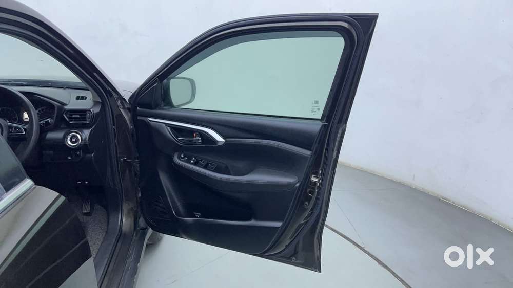 Toyota Urban Cruiser Hyryder 1.5 V Neo Drive, 2023, Petrol