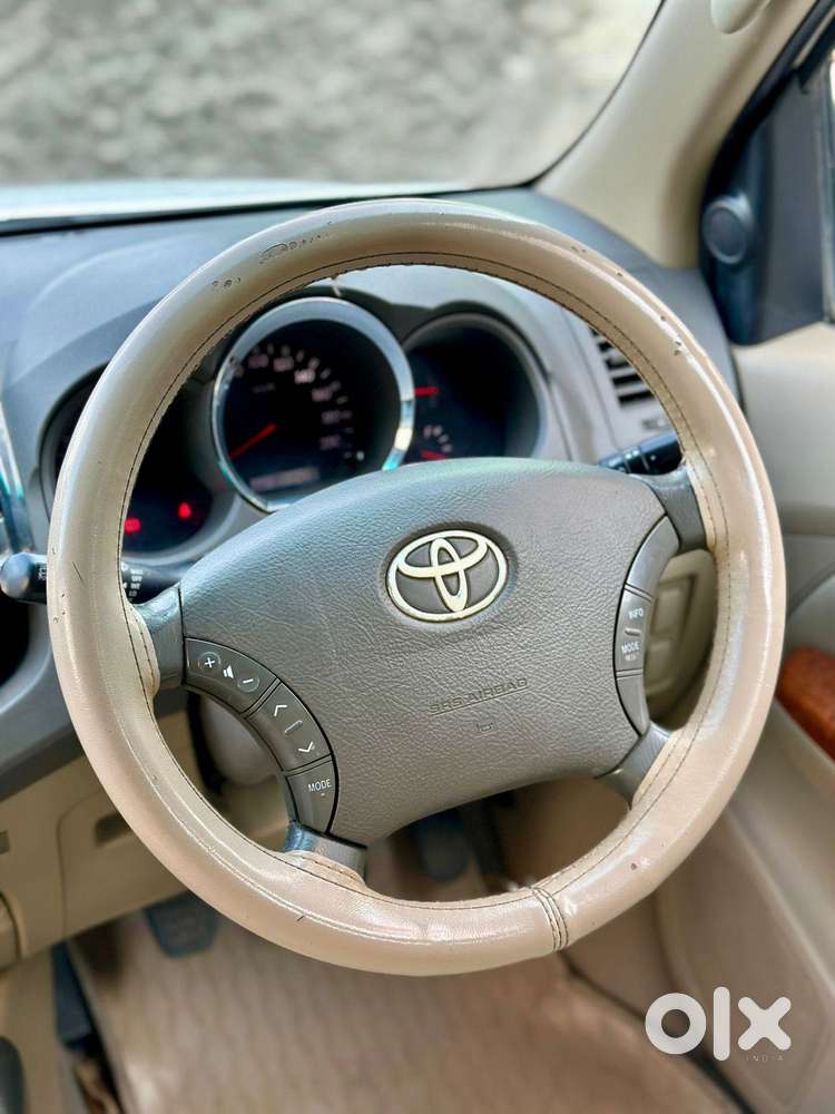 Toyota Fortuner 3.0 4x4 Manual, 2010, Diesel