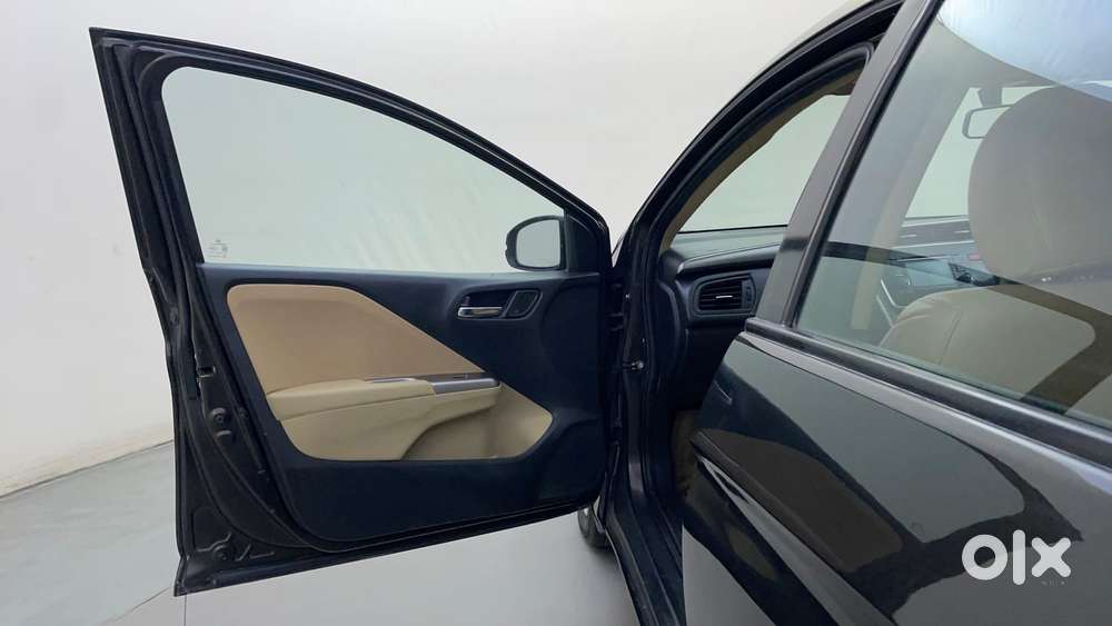 Honda City I-vtec S, 2015, Petrol