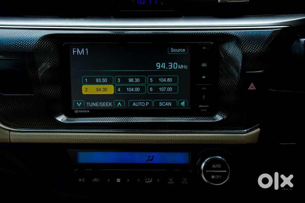 Toyota Corolla Altis 2010-2013 Gl, 2014, Petrol