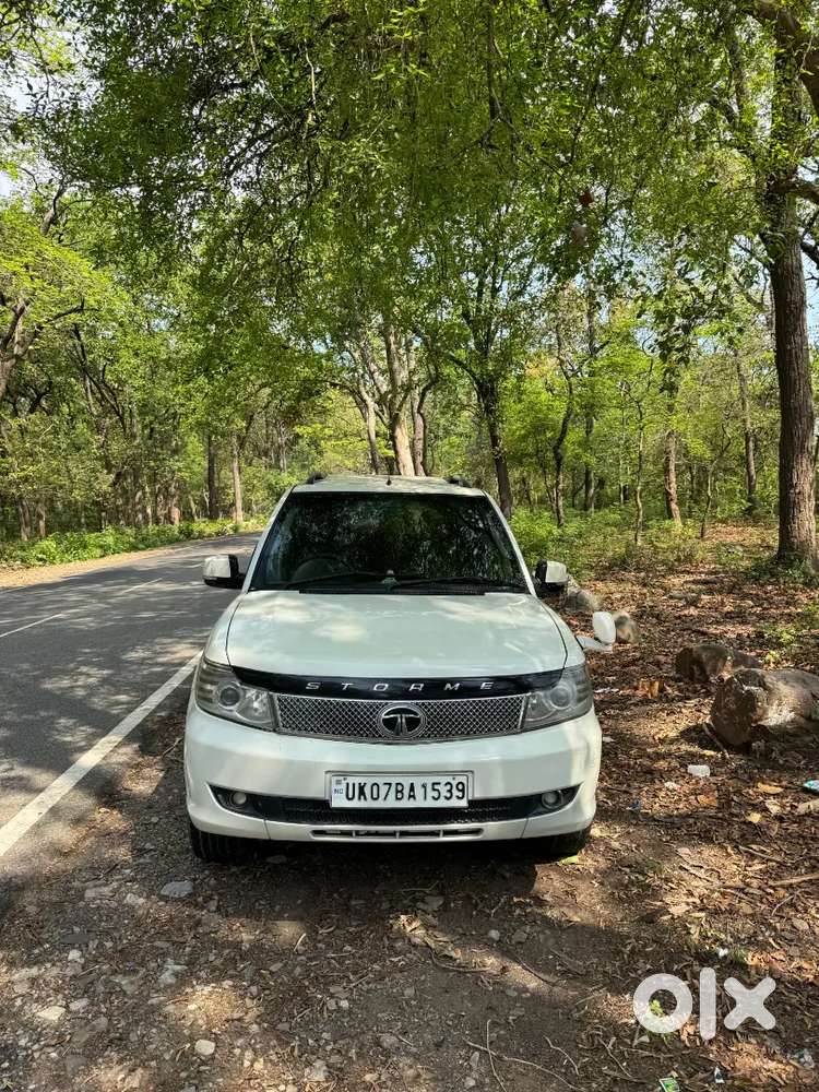 Tata Safari Storme Lx 2014 Diesel Manual