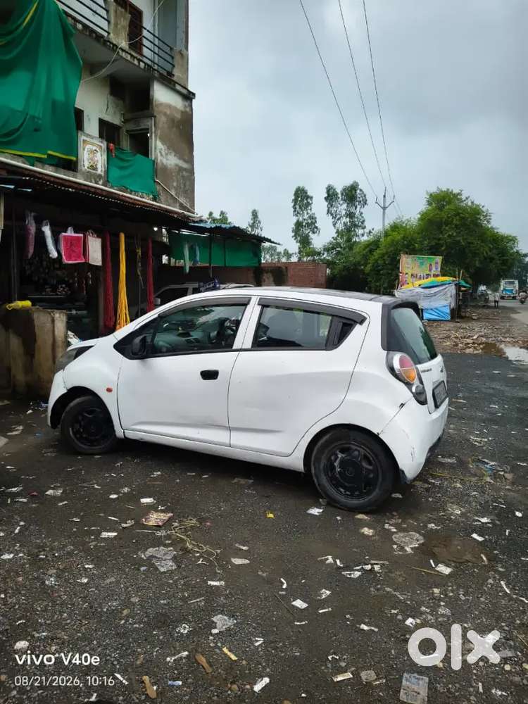 Chevrolet Beat Petrol 2014 Year
