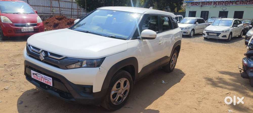 Maruti Suzuki Brezza 1.5 Vxi Smart Hybrid, 2022, Petrol