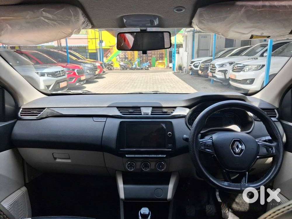Renault Triber Rxt, 2025, Petrol