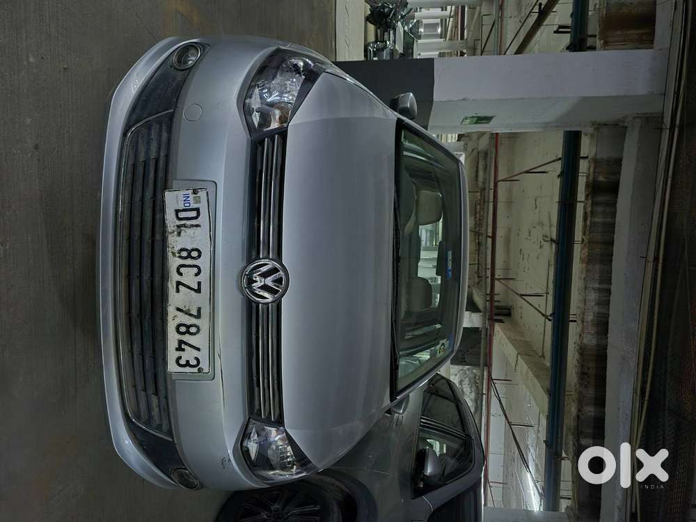 Volkswagen Vento Highline 2013