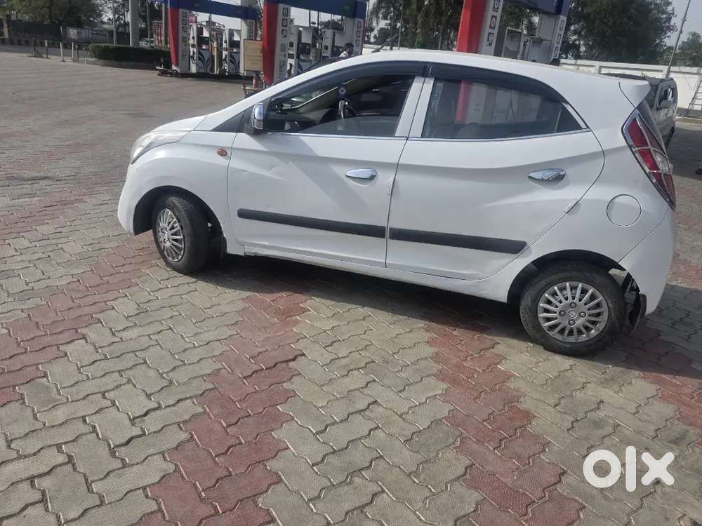 Hyundai Eon 2015 Cng & Petrol Good Condition.