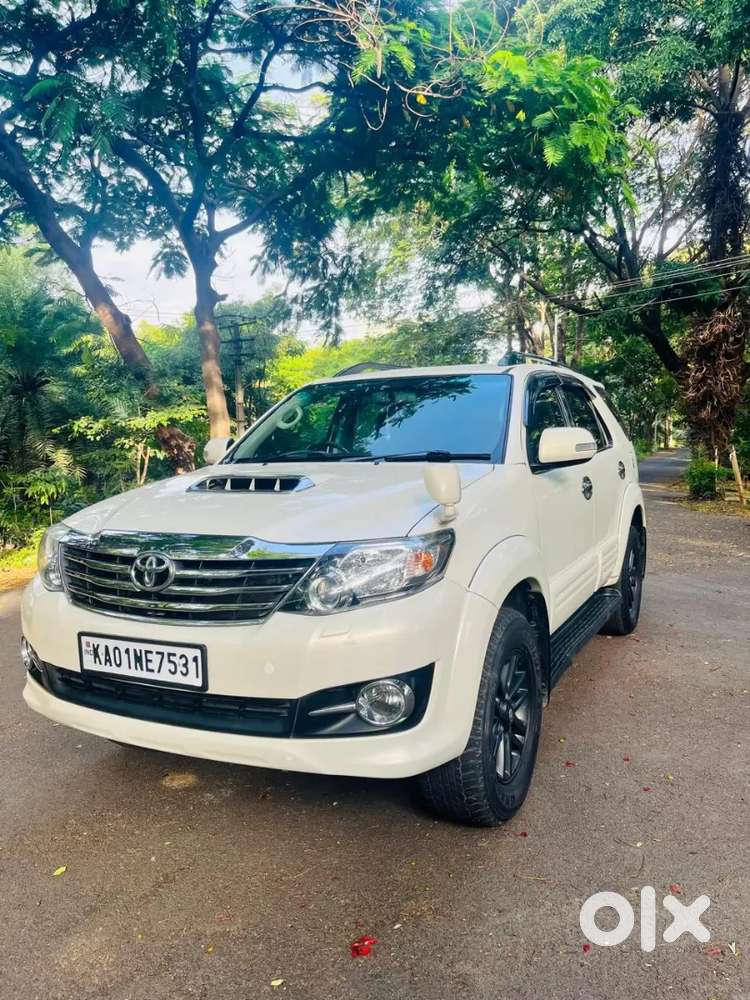 Toyota Fortuner 2015 Diesel Well Maintained