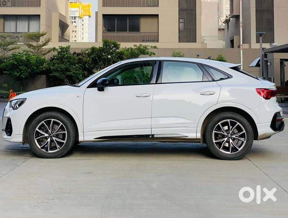 Audi Q3 Sportback Technology Plus S-line, 2024, Petrol