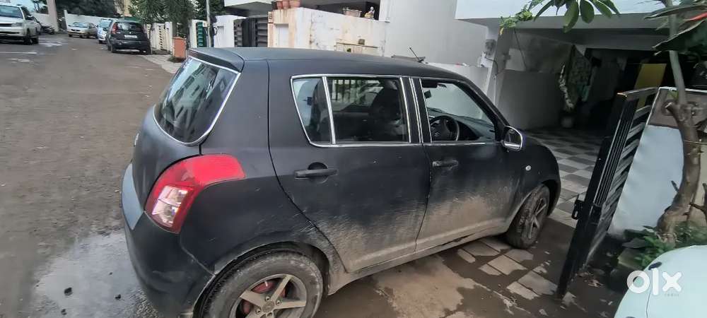 Maruti Suzuki Swift Vxi 2005