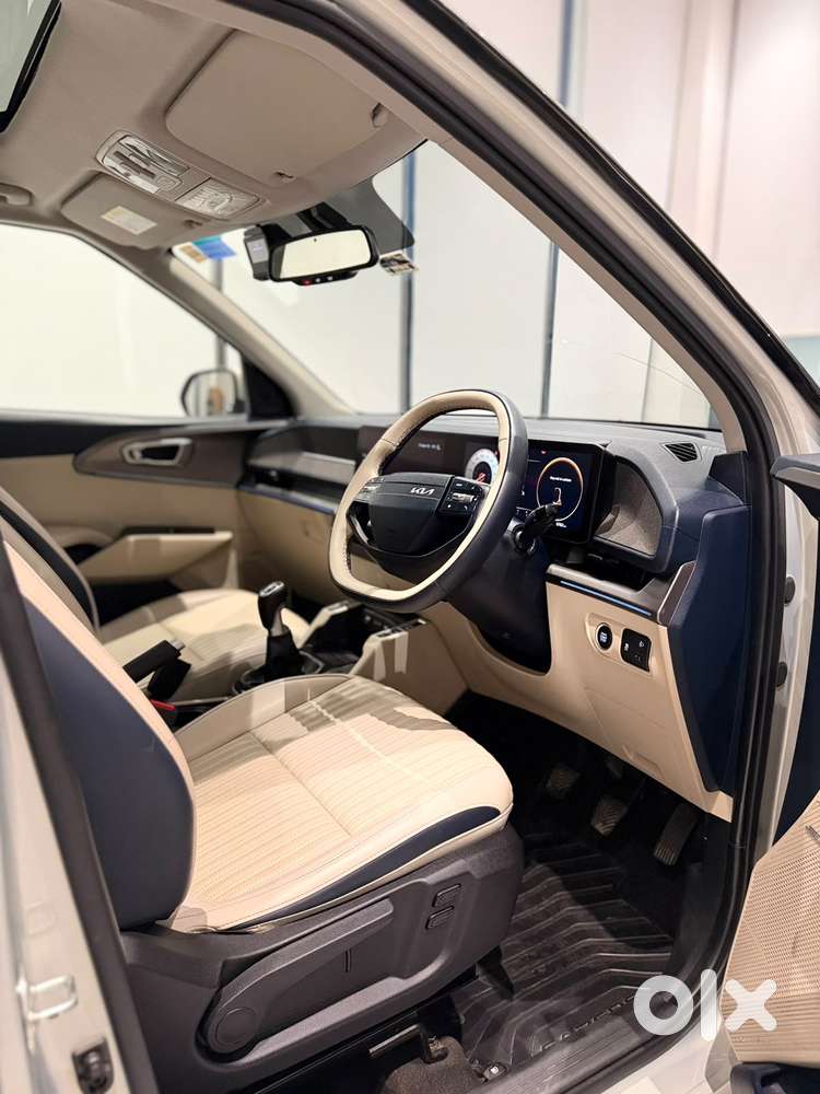 Kia Carens Clavis G1.5 Turbo Dct Htx Plus 7-seater, 2025, Petrol