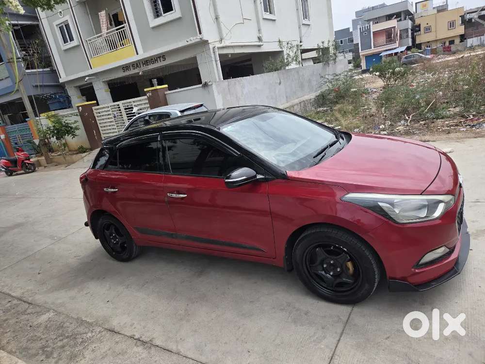 I20 With Seal Tyres And Good Milage Of 23 Kmol