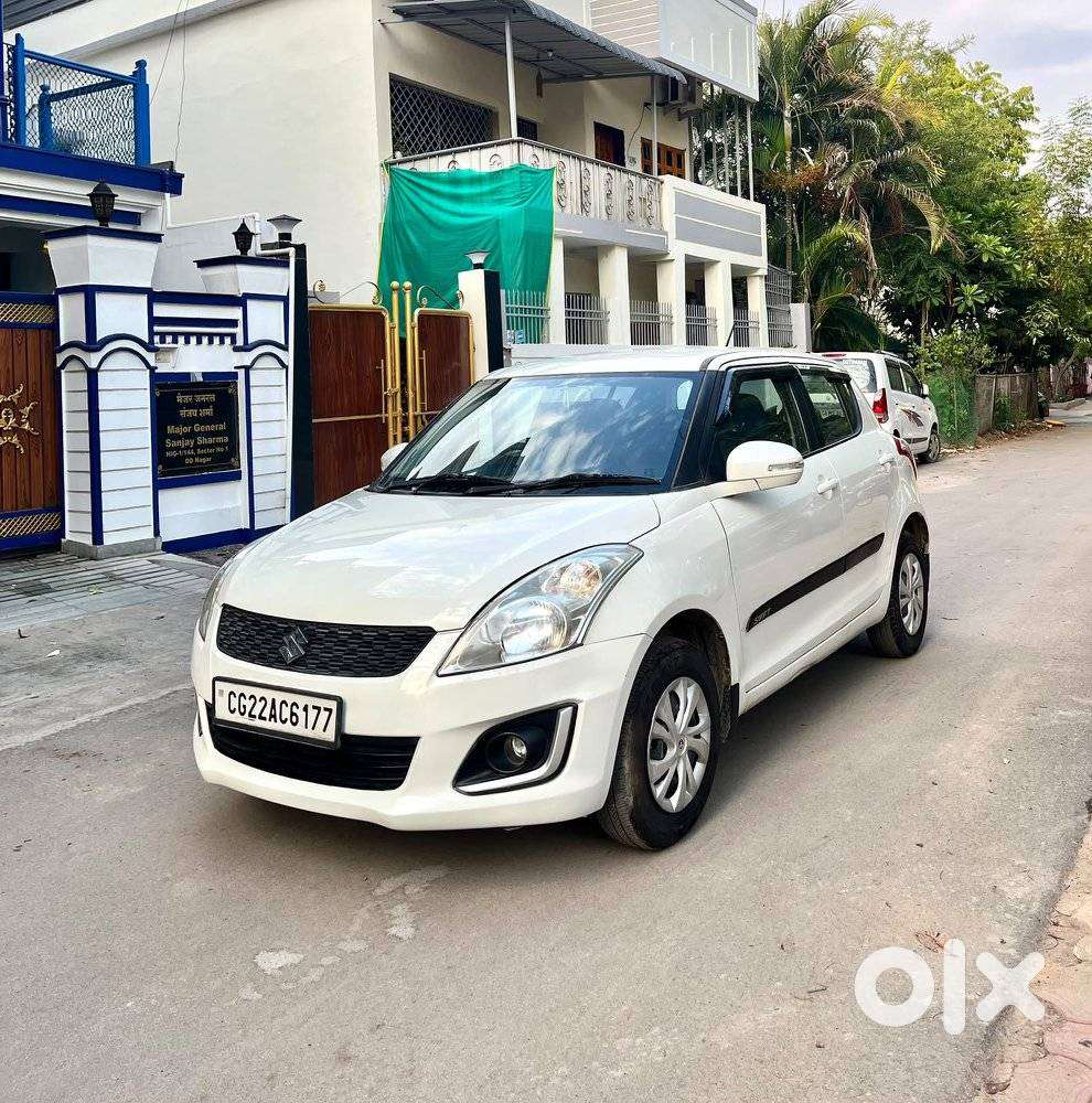 Maruti Suzuki Swift Vxi Ags, 2015, Petrol