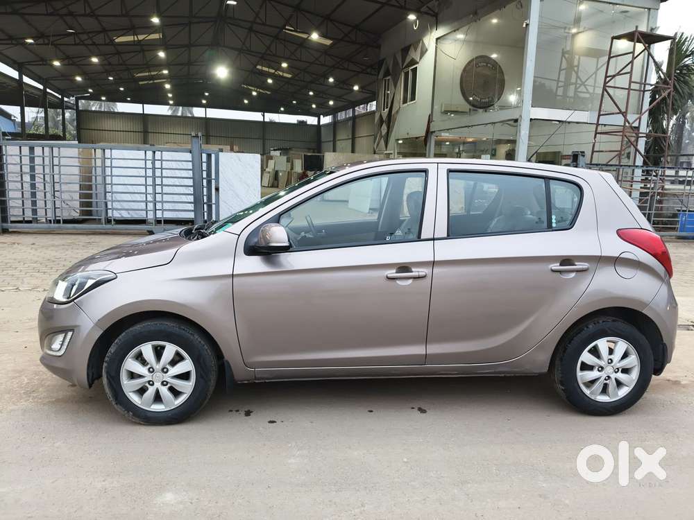 Hyundai I20 Sportz 1.2 Bs-iv, 2013, Petrol