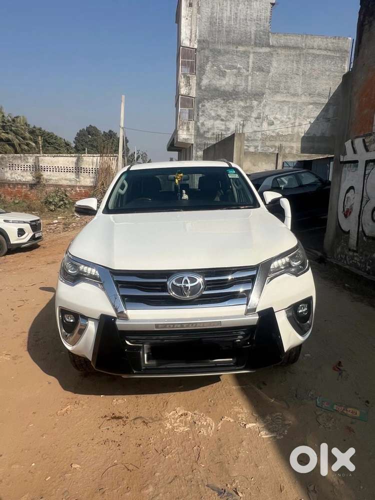 Toyota Fortuner 2017 Diesel 86000 Km Driven