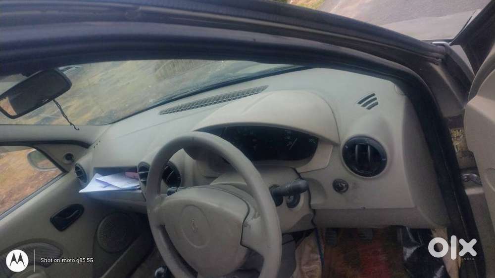 Mahindra Renault Logan, 2010, Diesel