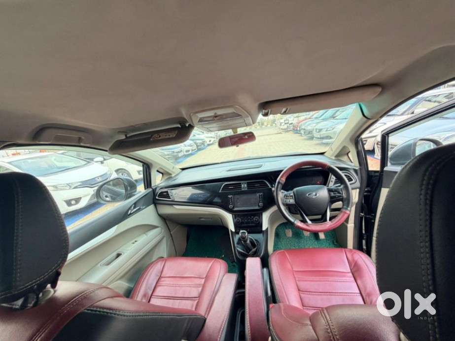 Mahindra Marazzo M6 8str, 2019, Diesel